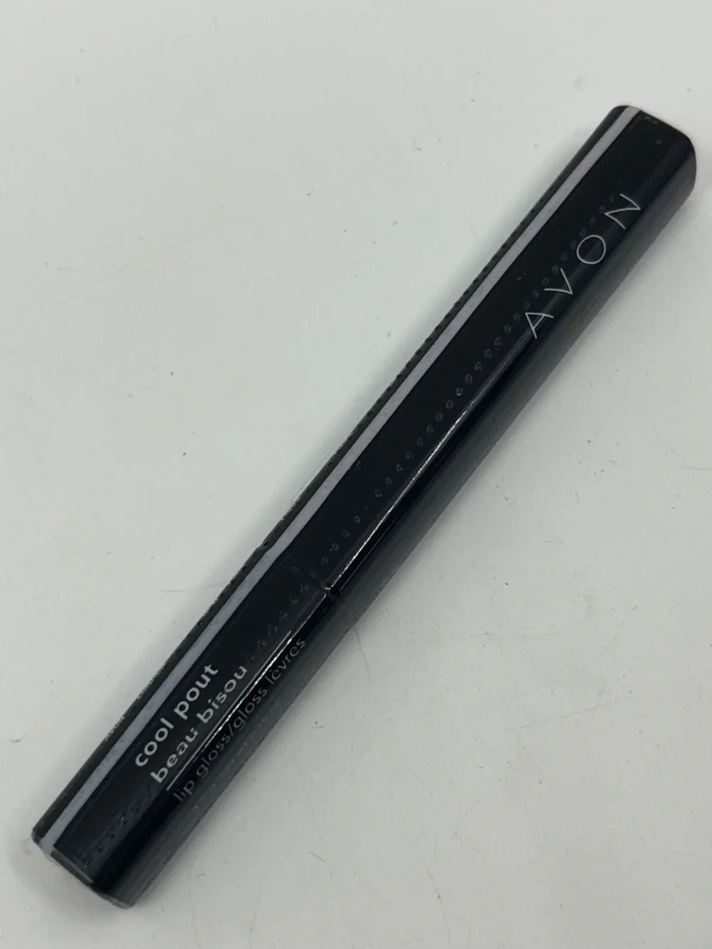 Avon Cool Pout Lip Gloss - Berry Refreshing - Full Size - Sealed